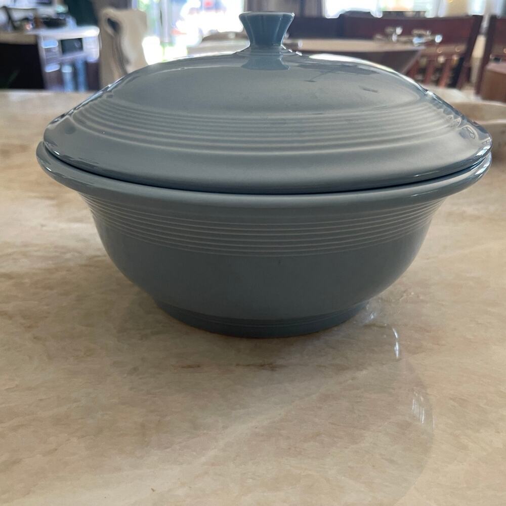 Fiesta ware periwinkle bowl with lid vintage retired